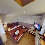 Hisa Ida - With Hot Tub And Sauna * Ivancna Gorica
