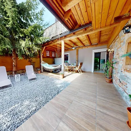 Hisa Ida - With Hot Tub And Sauna Apartman