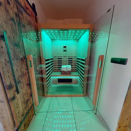 Hisa Ida - With Hot Tub And Sauna Apartman