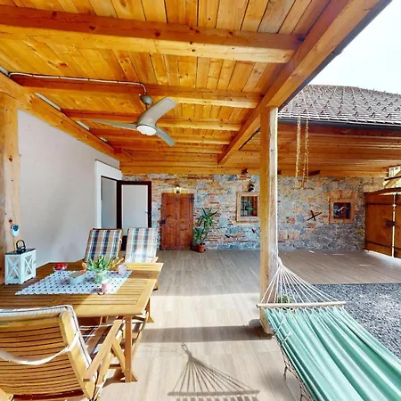 Hisa Ida - With Hot Tub And Sauna Appartamento *