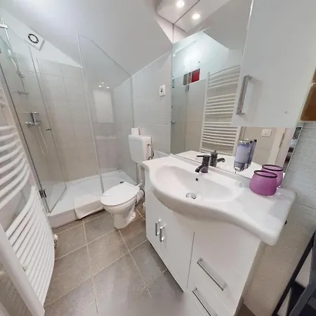 アパート Hisa Ida - With Hot Tub And Sauna *