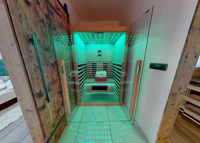 Hisa Ida - With Hot Tub And Sauna Apartment